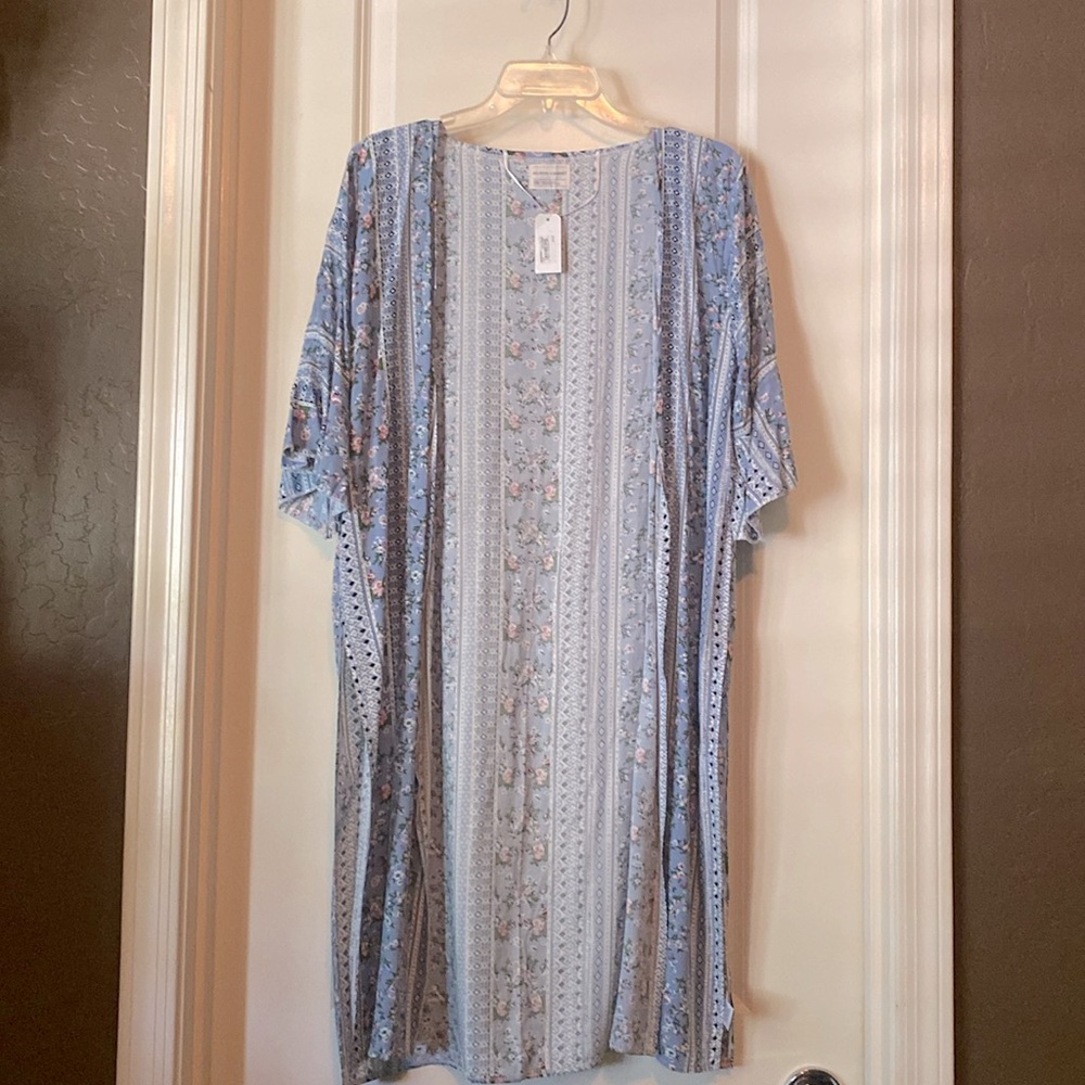 Melroae and Market kimono style One Size